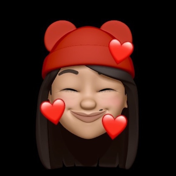 Meet your Posher, Sara - Picture 3 of 3